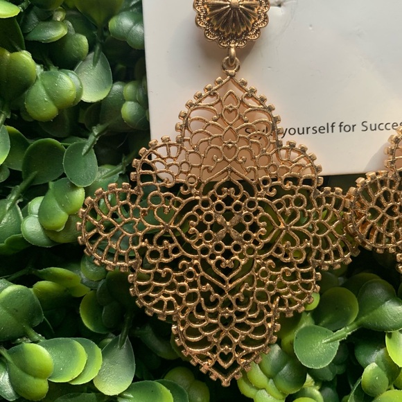 Park Lane “CORALIE” Intricate Gold Earrings - Picture 5 of 10